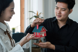 What Tenants and Landlords Should Know About Renter’s Insurance